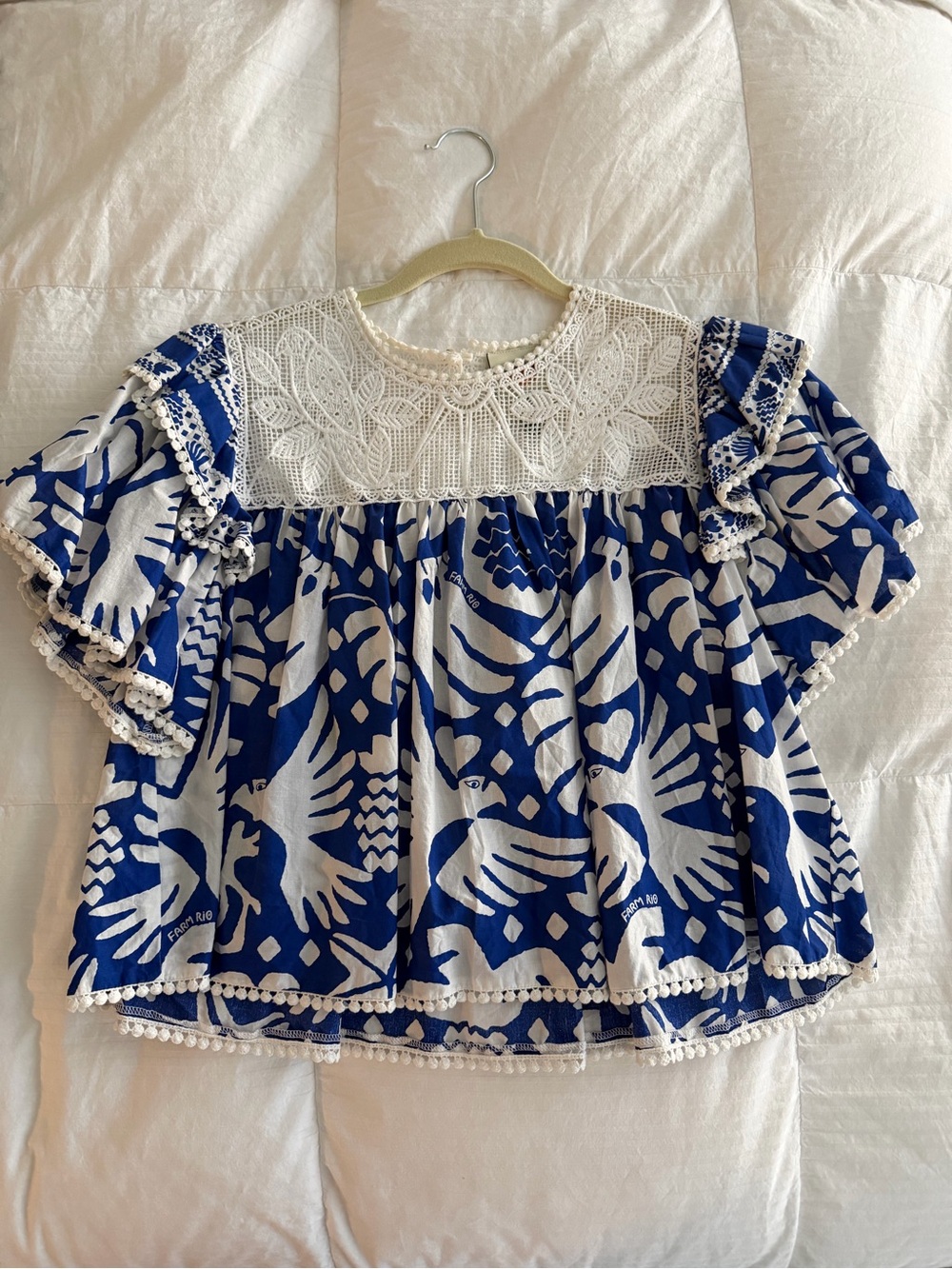 Farm Rio white and blue tropical leaf print blouse with lace trim details - Picture 1 of 2